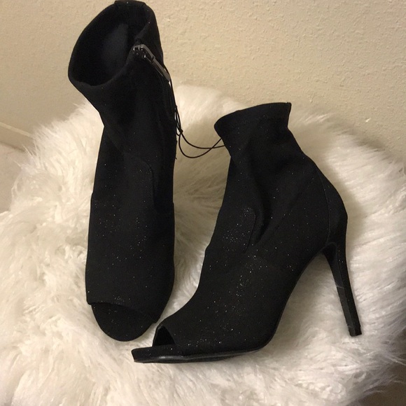 Steve Madden Shoes - Steve Madden Black Karisa Shimmer Stretch Peep Toe